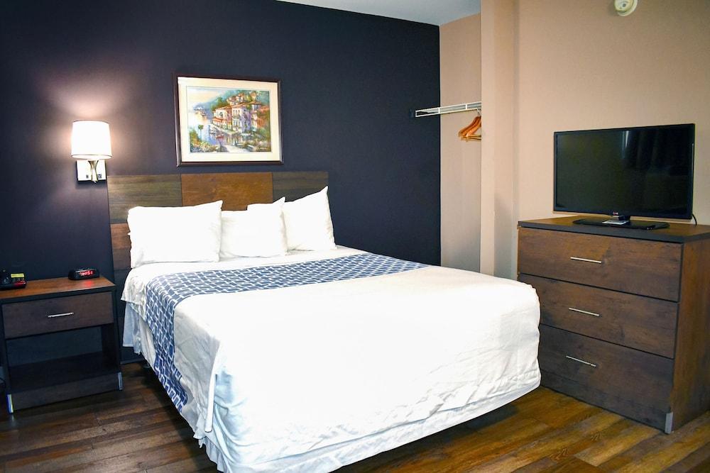 Suburban Studios Charlotte-Ballantyne Luaran gambar