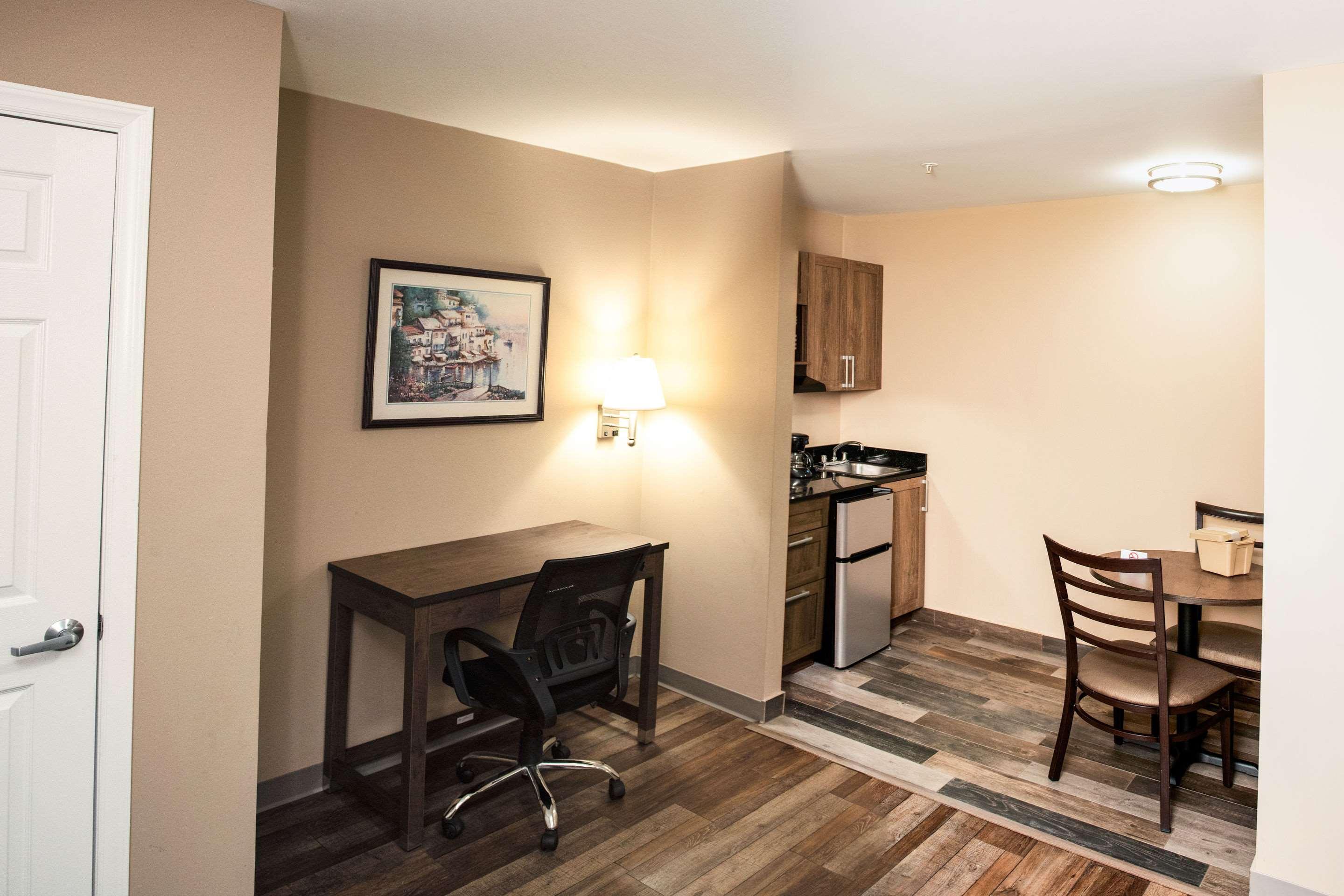 Suburban Studios Charlotte-Ballantyne Luaran gambar